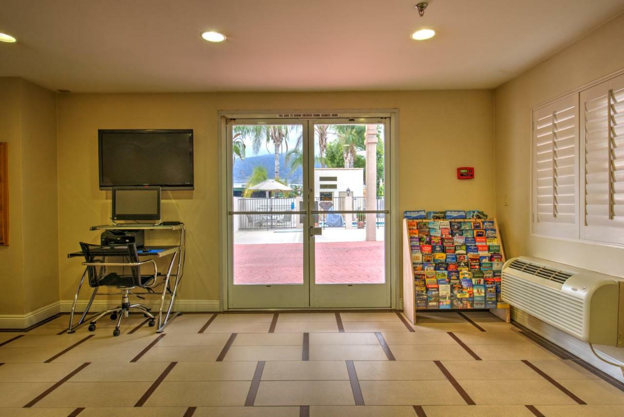 Burbank Inn And Suites Eksteriør bilde