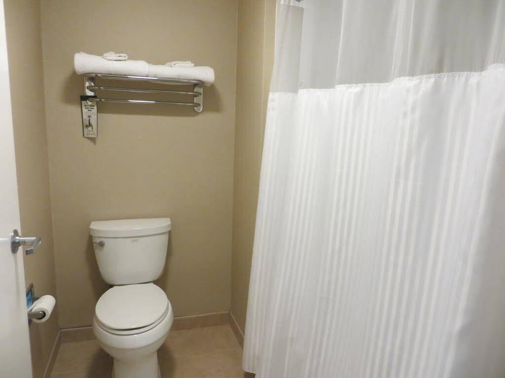 Burbank Inn And Suites Eksteriør bilde